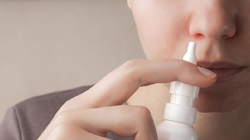 Sử dụng xịt thông mũi nhiều có tốt không? Những điều cần lưu ý khi sử dụng thuốc xịt mũi?